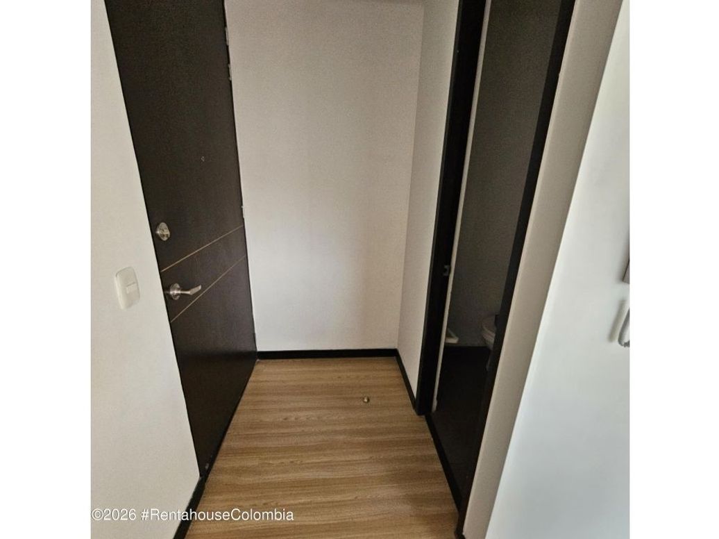 Apartamento en arriendo en San Antonio Noroccidental, Bogotá · foto 5 de 20