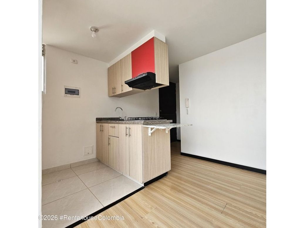 Apartamento en arriendo en San Antonio Noroccidental, Bogotá · foto 16 de 20