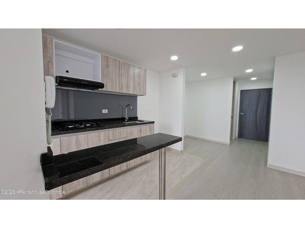 Apartamento de 1 alcoba en venta en Santa Teresa, Bogotá, 36 m² · foto 5 de 20