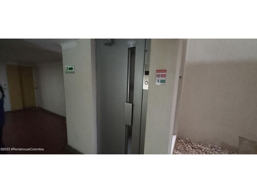 Apartamento de 1 alcoba en venta en Cedritos, Bogotá, 47 m² · foto 5 de 20