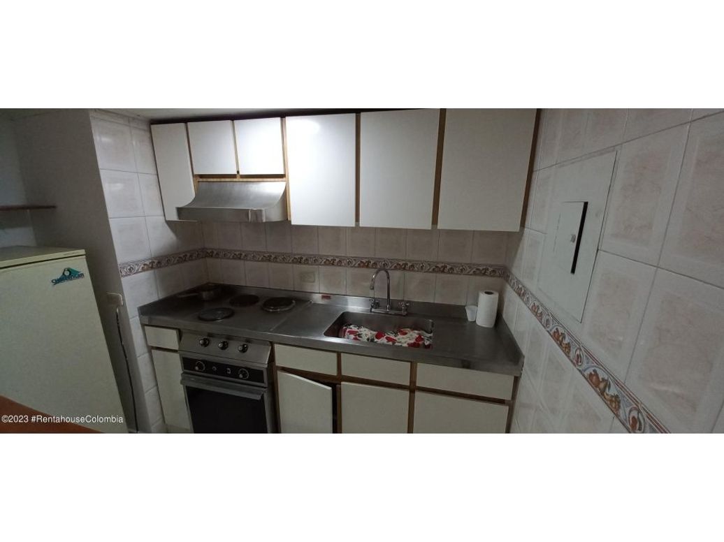 Apartamento de 1 alcoba en venta en Cedritos, Bogotá, 47 m² · foto 13 de 20