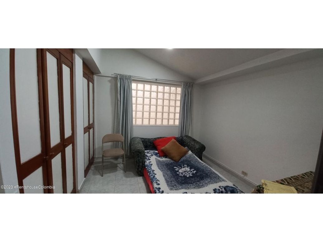 Apartamento de 1 alcoba en venta en Cedritos, Bogotá, 47 m² · foto 16 de 20