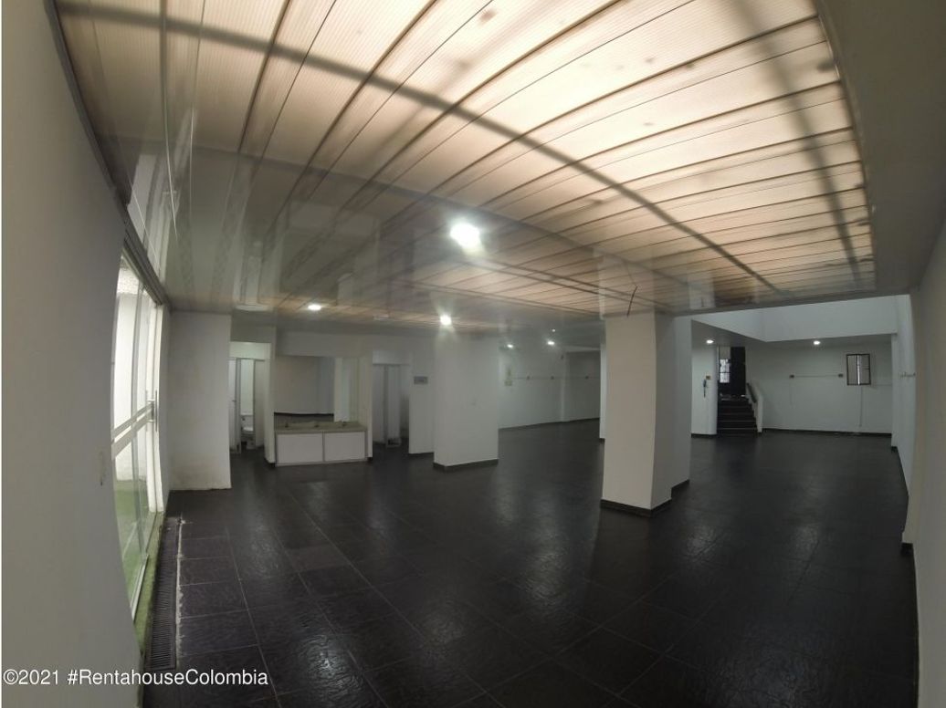Casa de 3 alcobas en venta en Salitre Greco, Bogotá, 600 m² · foto 5 de 20