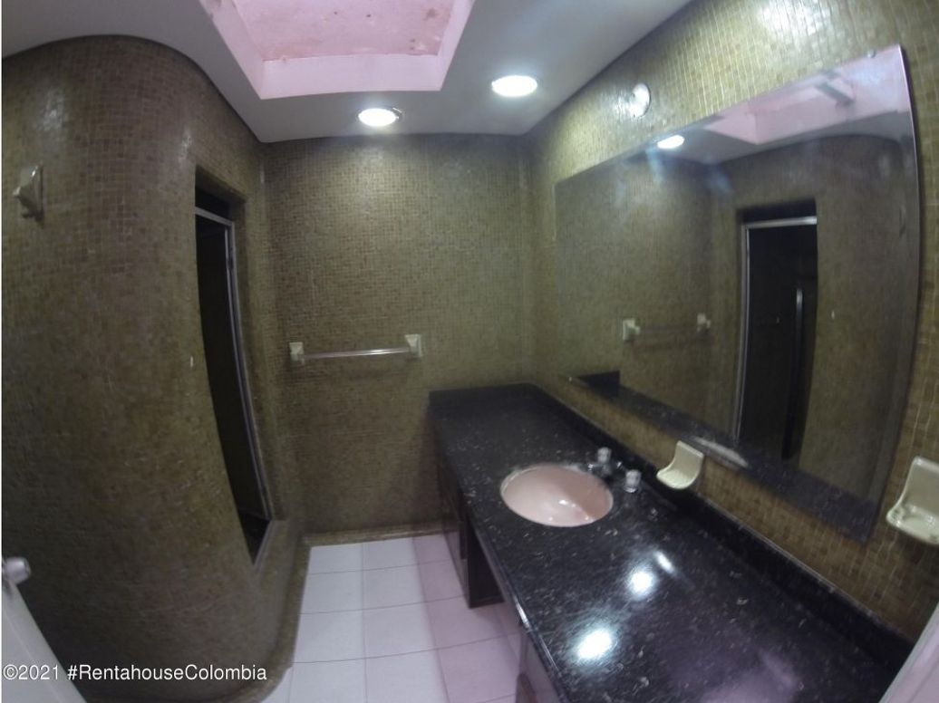 Casa de 3 alcobas en venta en Salitre Greco, Bogotá, 600 m² · foto 17 de 20