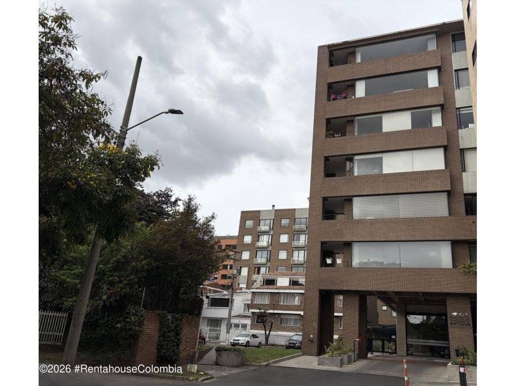 Apartamento de 1 alcoba en venta en Lisboa, Bogotá, 54 m² · foto 2 de 20