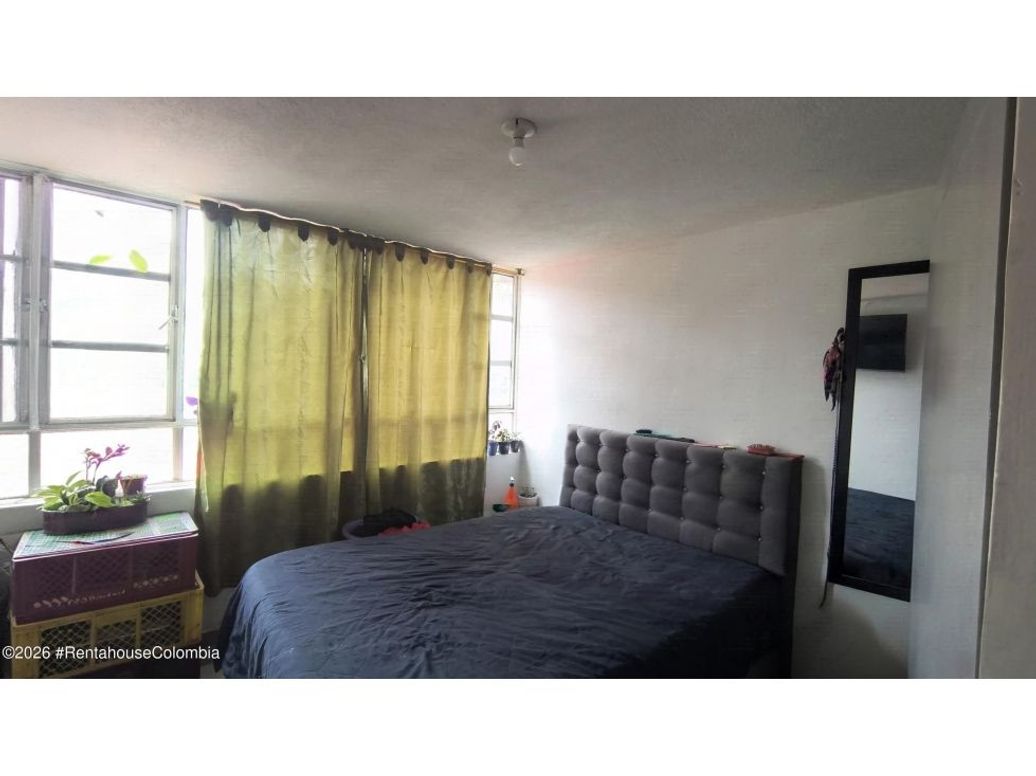 Casa de 10 alcobas en venta en La Estancia, Bogotá, 252 m² · foto 9 de 20
