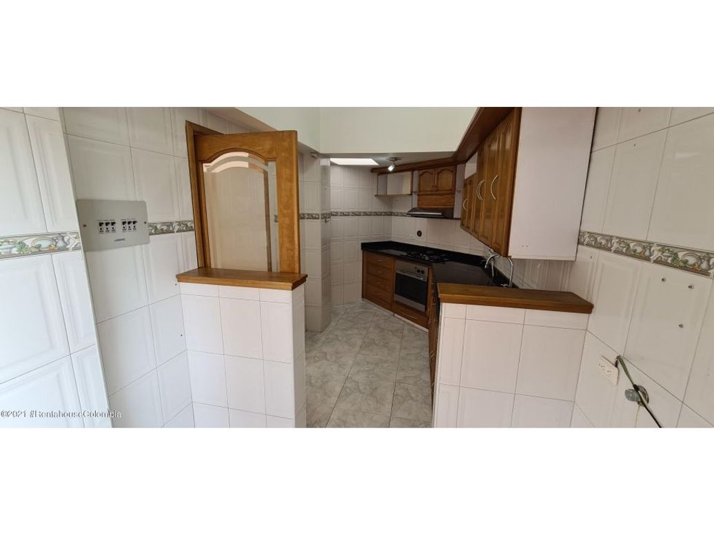 Apartamento de 3 alcobas en venta en Nuevo Country, Bogotá, 93 m² · foto 8 de 20