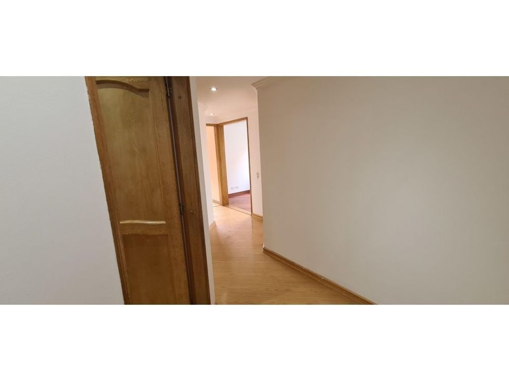 Apartamento de 3 alcobas en venta en Nuevo Country, Bogotá, 93 m² · foto 10 de 20