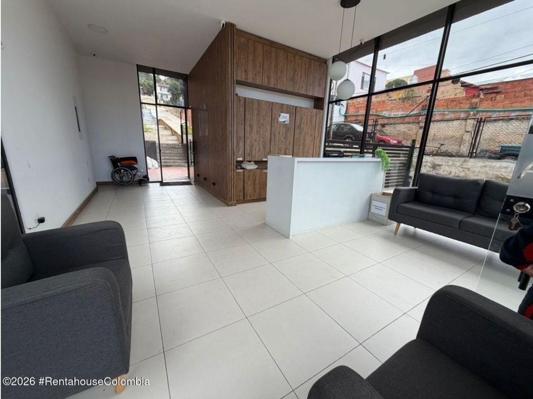 Apartamento de 2 alcobas en arriendo en Colinas De Suba, Bogotá, 38 m² · foto 2 de 16