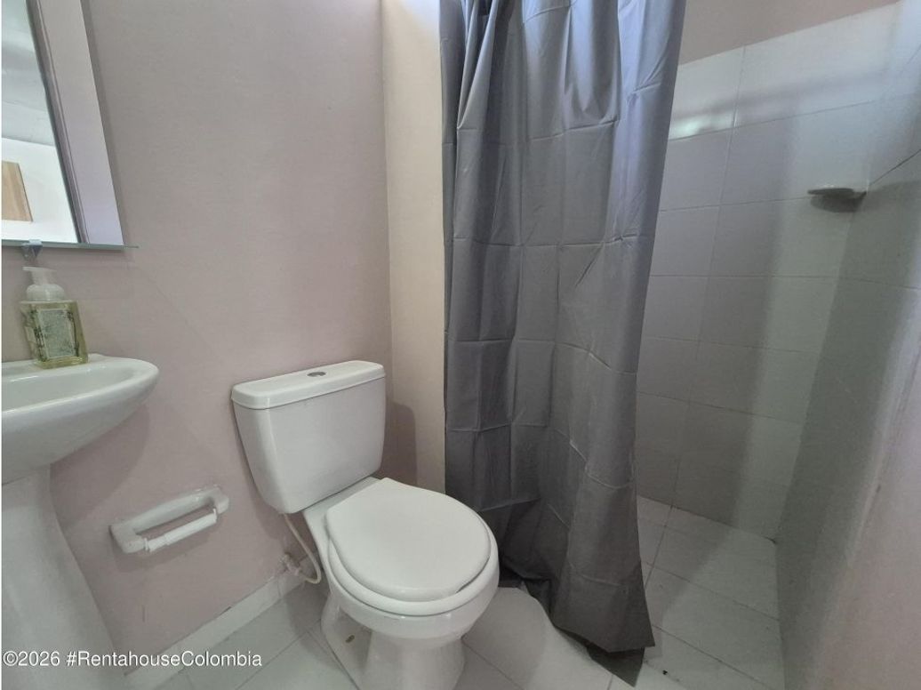 Apartamento de 1 alcoba en venta en Parque Popular Salitre, Bogotá, 31 m² · foto 6 de 14