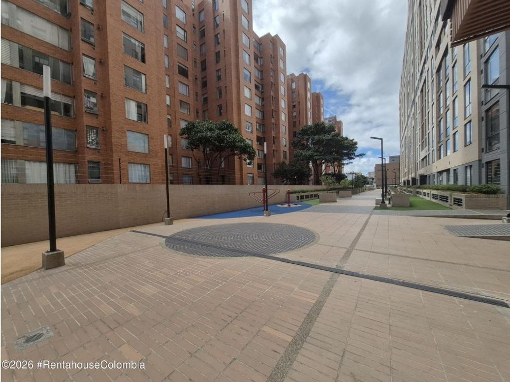 Apartamento de 1 alcoba en venta en Parque Popular Salitre, Bogotá, 31 m² · foto 12 de 14