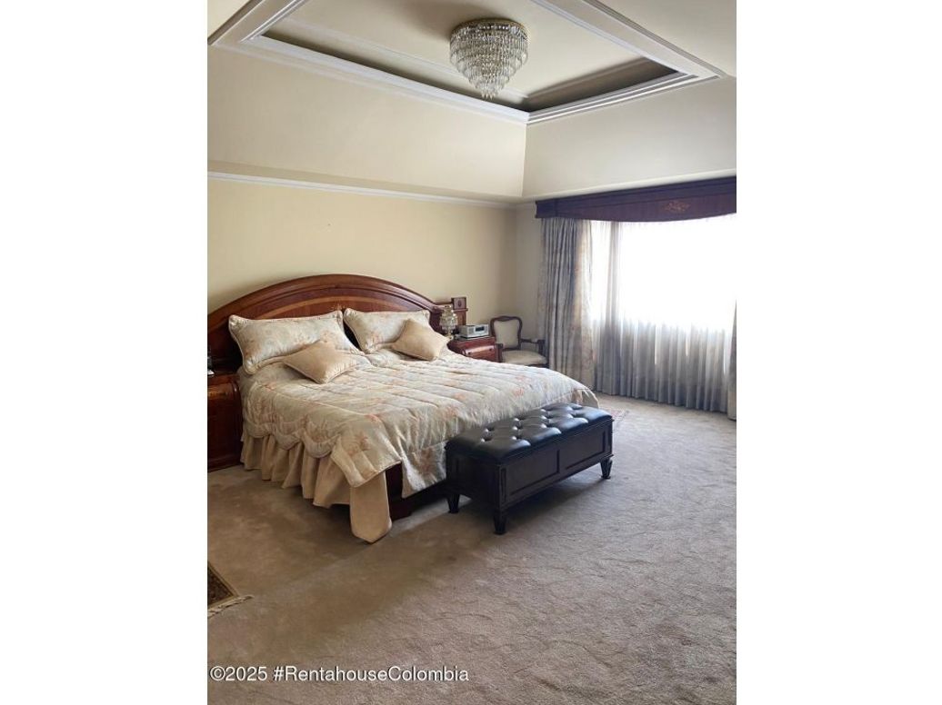 Apartamento de 3 alcobas en venta en Chico Norte Et. Iii, Bogotá, 298 m² · foto 11 de 17