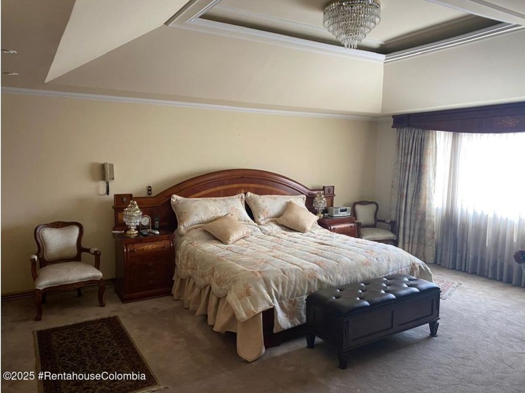 Apartamento de 3 alcobas en venta en Chico Norte Et. Iii, Bogotá, 298 m² · foto 12 de 17