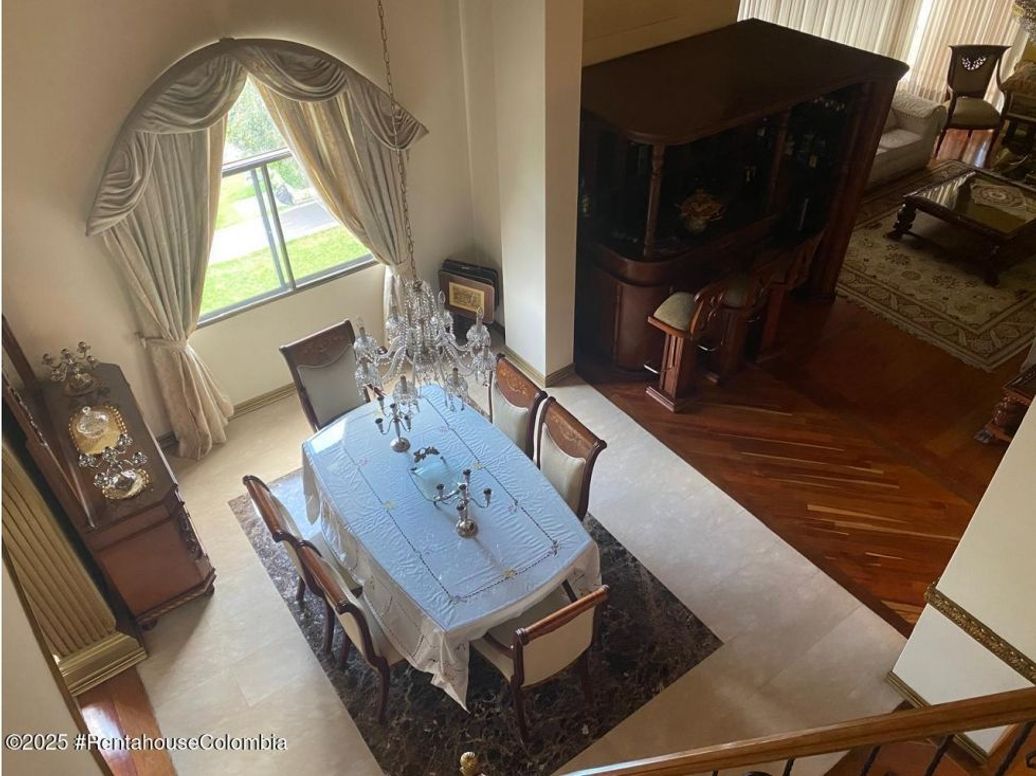 Apartamento de 3 alcobas en venta en Chico Norte Et. Iii, Bogotá, 298 m² · foto 14 de 17