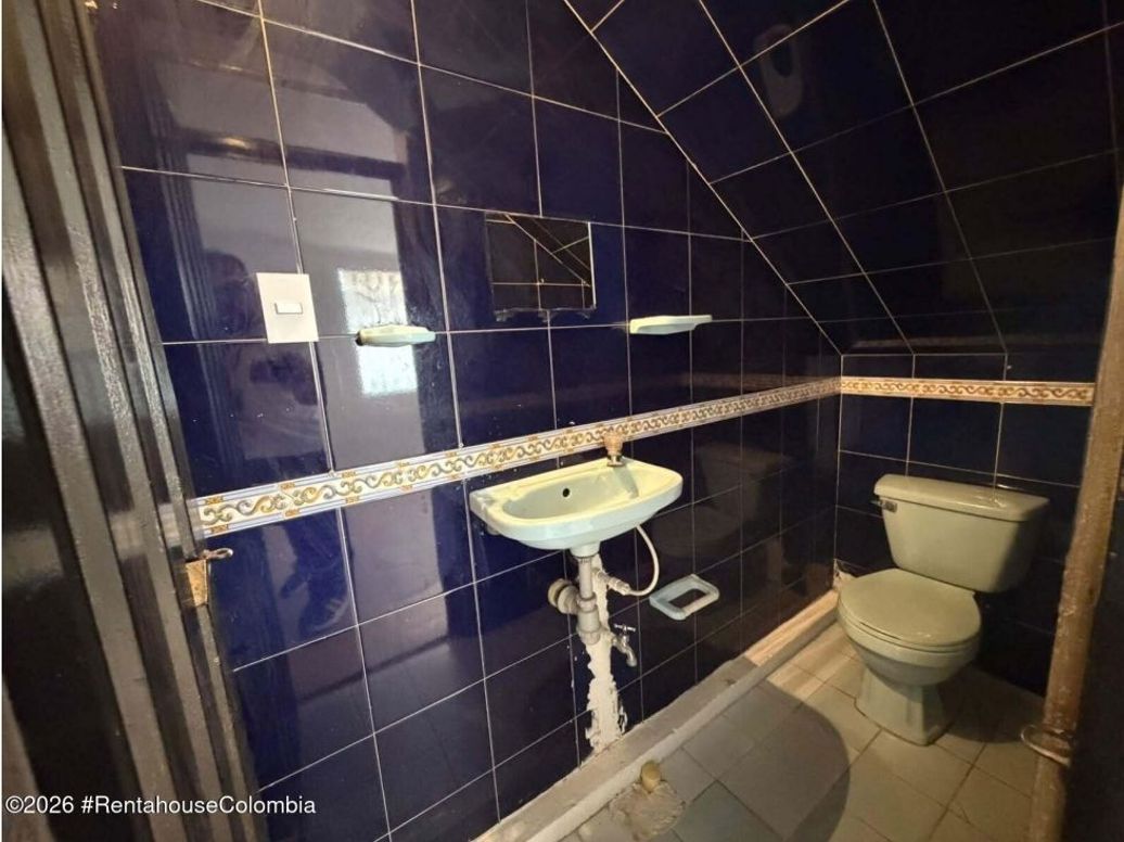 Casa de 4 alcobas en venta en San Luis, Bogotá · foto 7 de 12