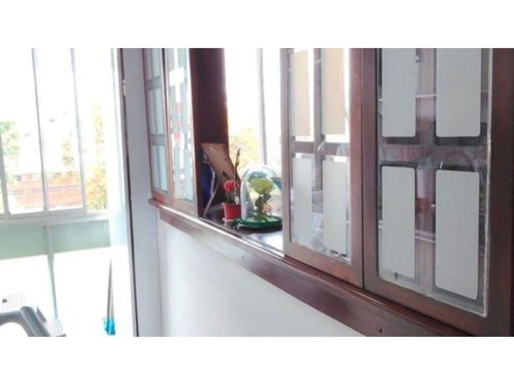 Apartamento de 3 alcobas en venta en Castilla, Bogotá, 60 m² · foto 2 de 20