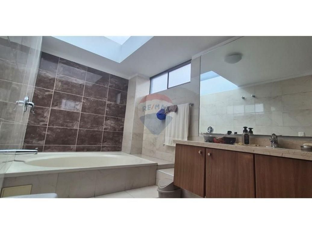 Casa de 4 alcobas en venta en Colina Campestre, Bogotá, 180 m² · foto 12 de 18