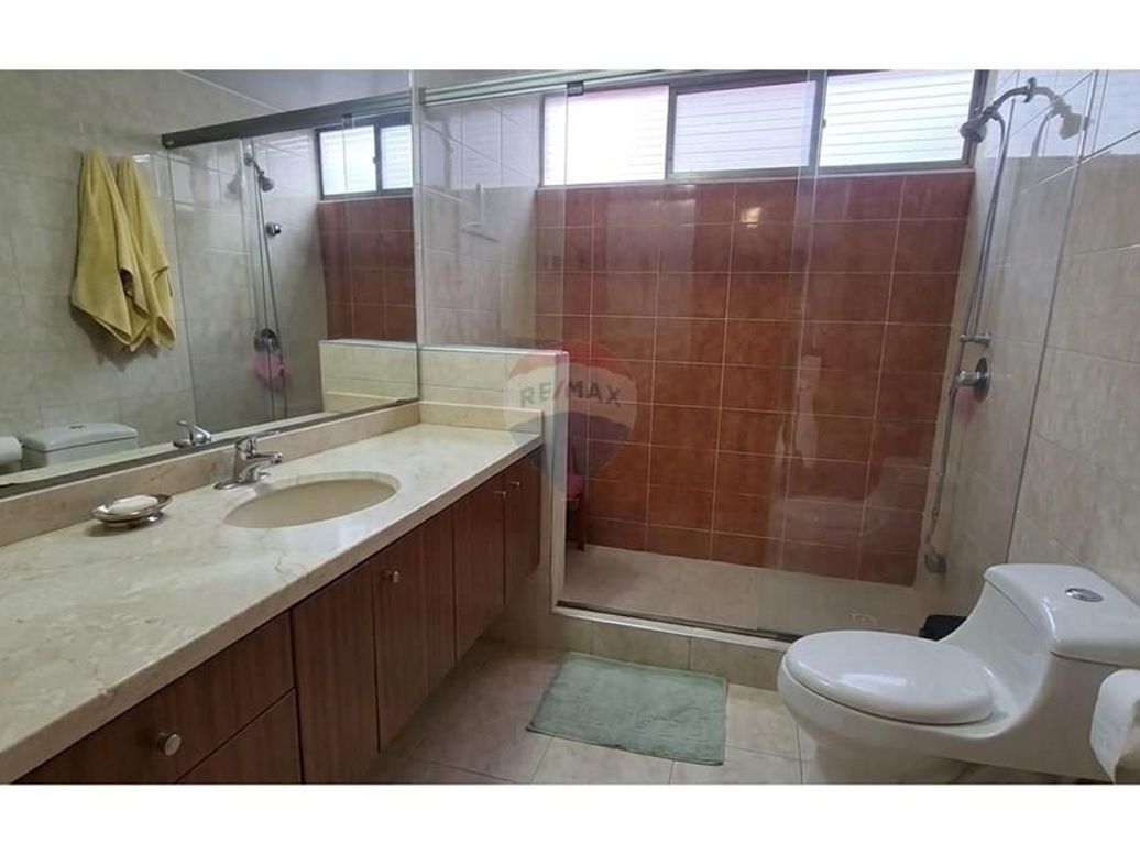 Casa de 4 alcobas en venta en Colina Campestre, Bogotá, 180 m² · foto 13 de 18