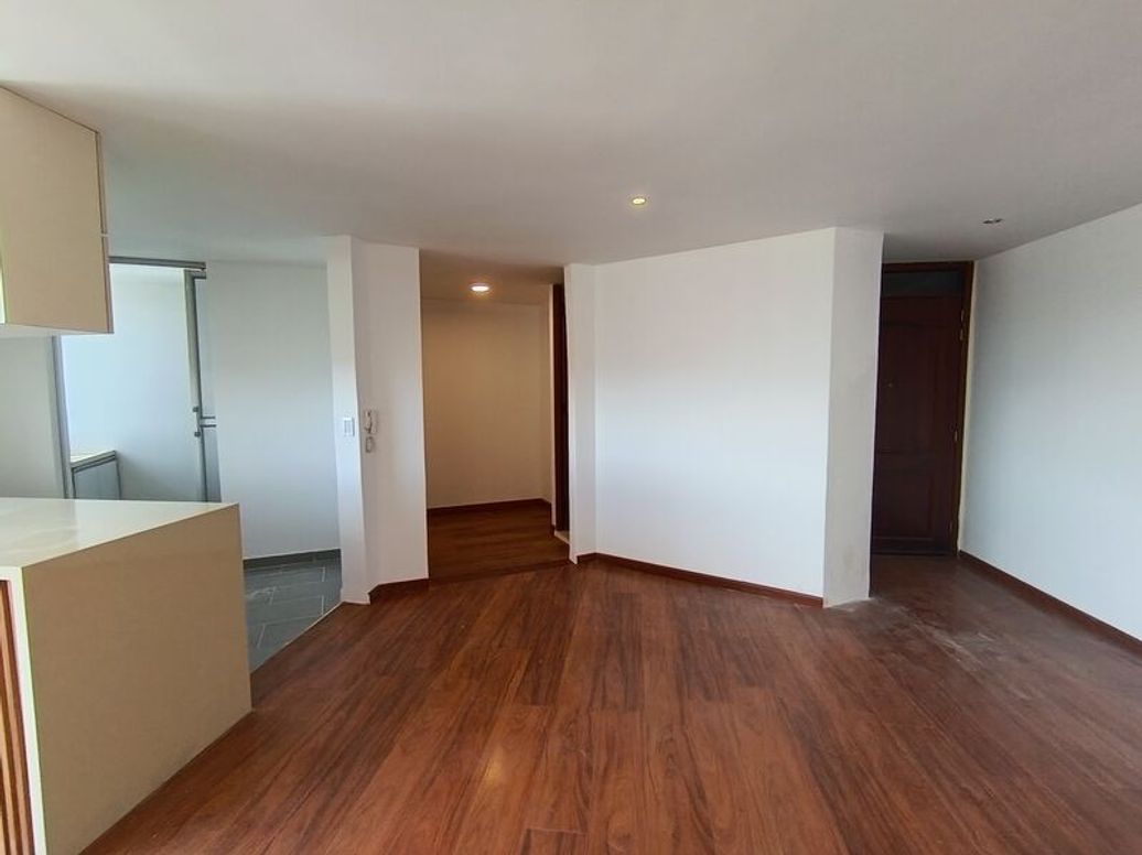 Apartamento de 2 alcobas en arriendo en Los Rosales, Bogotá, 80 m² · foto 13 de 20