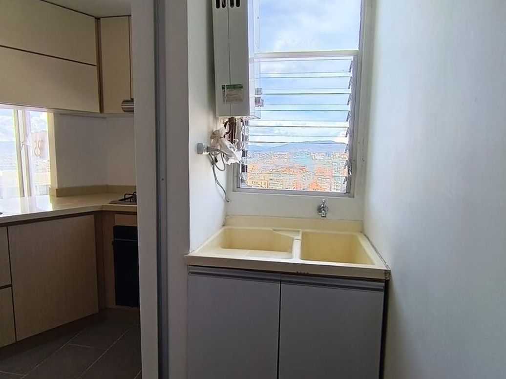 Apartamento de 2 alcobas en arriendo en Los Rosales, Bogotá, 80 m² · foto 15 de 20