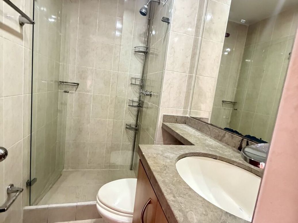 Apartamento de 3 alcobas en venta en Ub. Cordoba Niza, Bogotá, 154 m² · foto 10 de 20