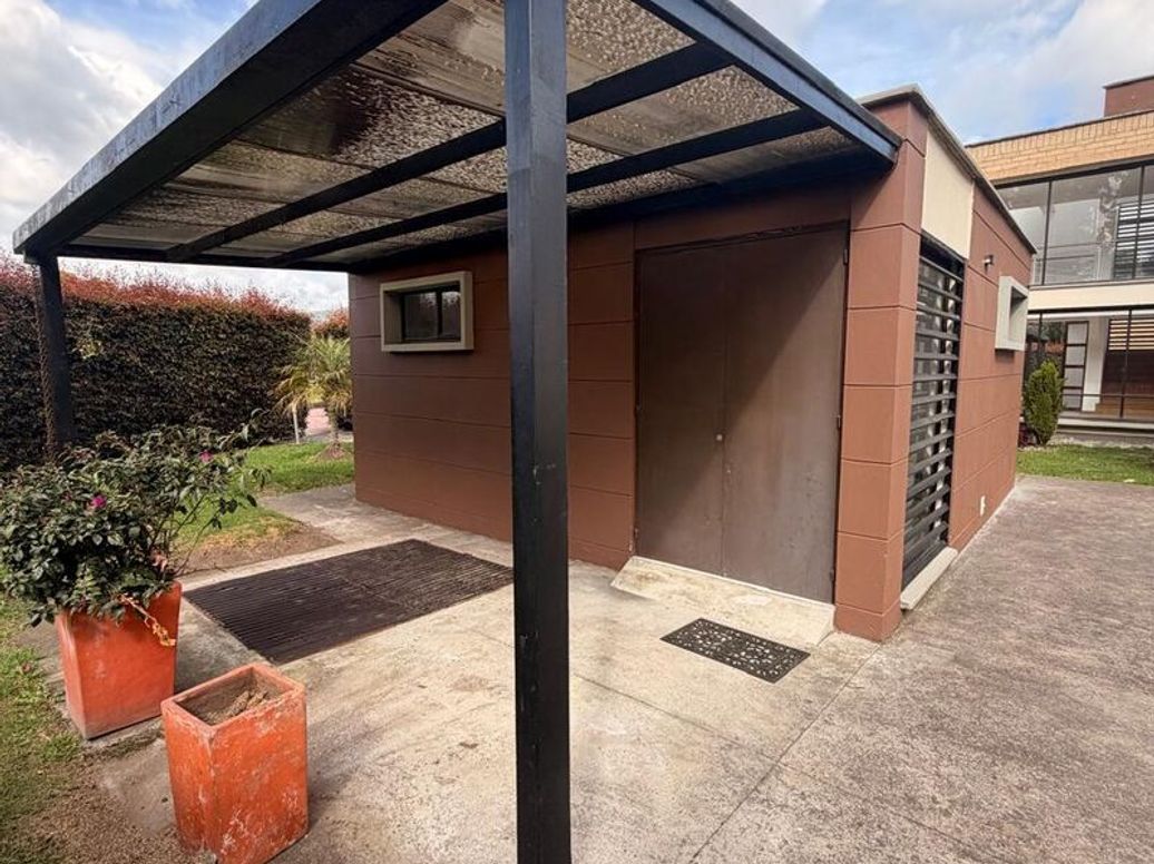 Casa de 4 alcobas en venta en Casa Blanca, Bogotá, 500 m² · foto 6 de 20
