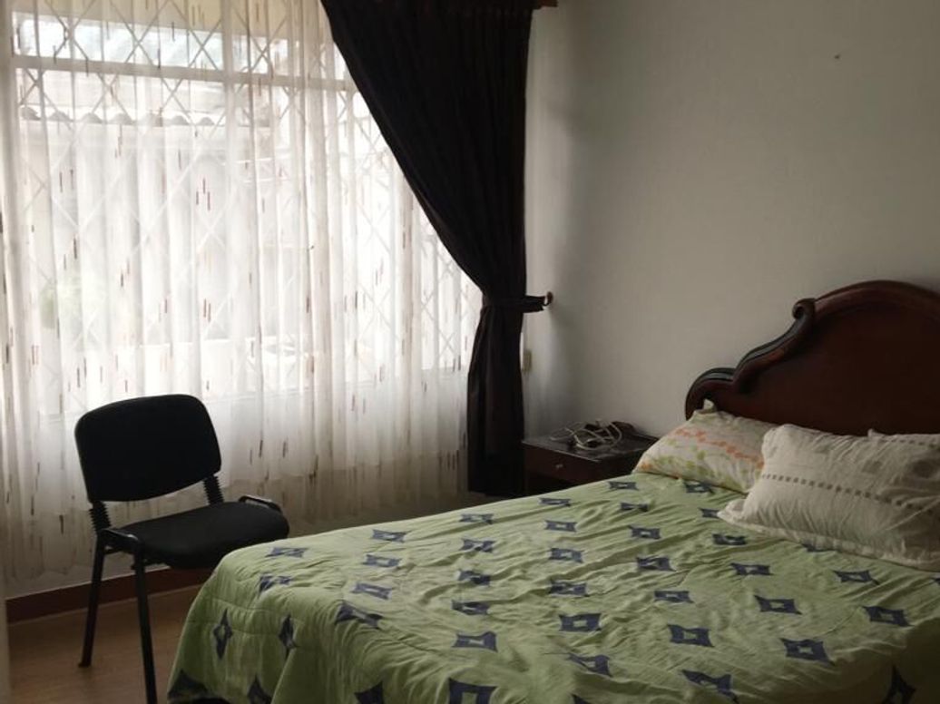Casa de 7 alcobas en venta en Canódromo, Bogotá, 313 m² · foto 2 de 12