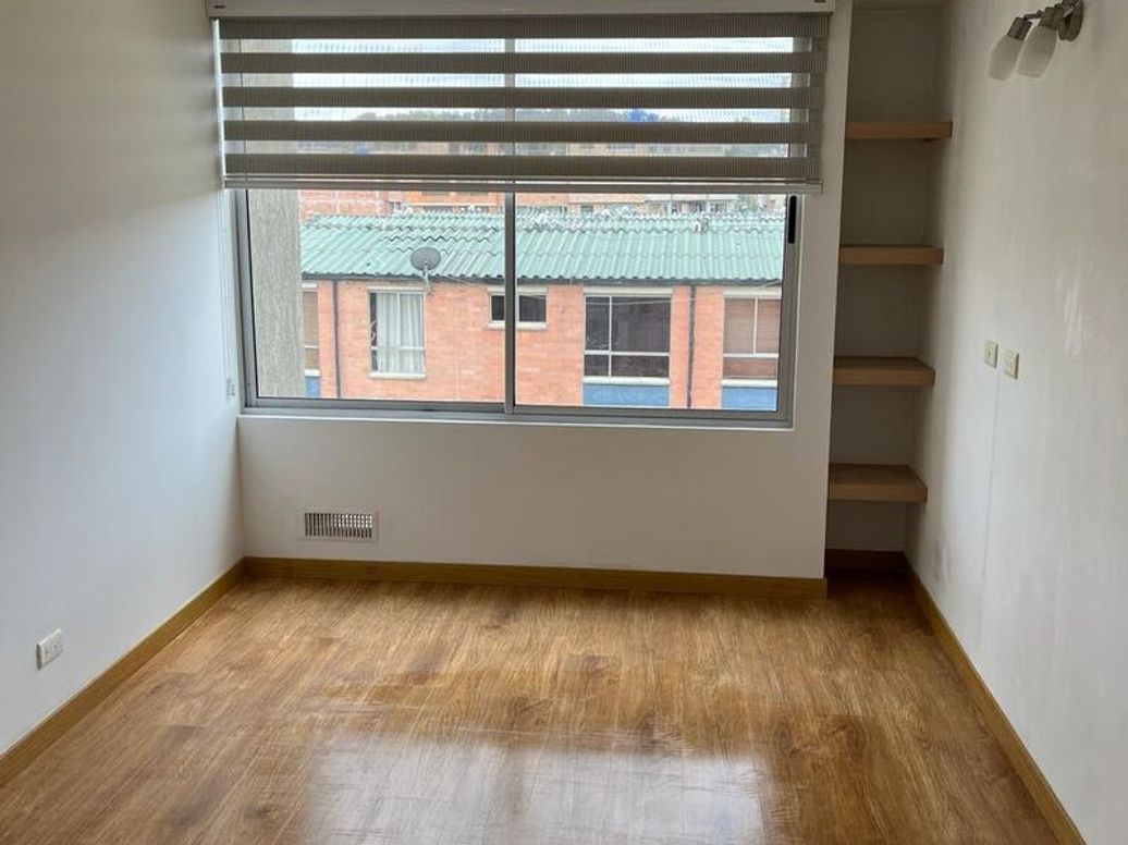 Apartamento de 1 alcoba en venta en Britalia, Bogotá, 36 m² · foto 3 de 7