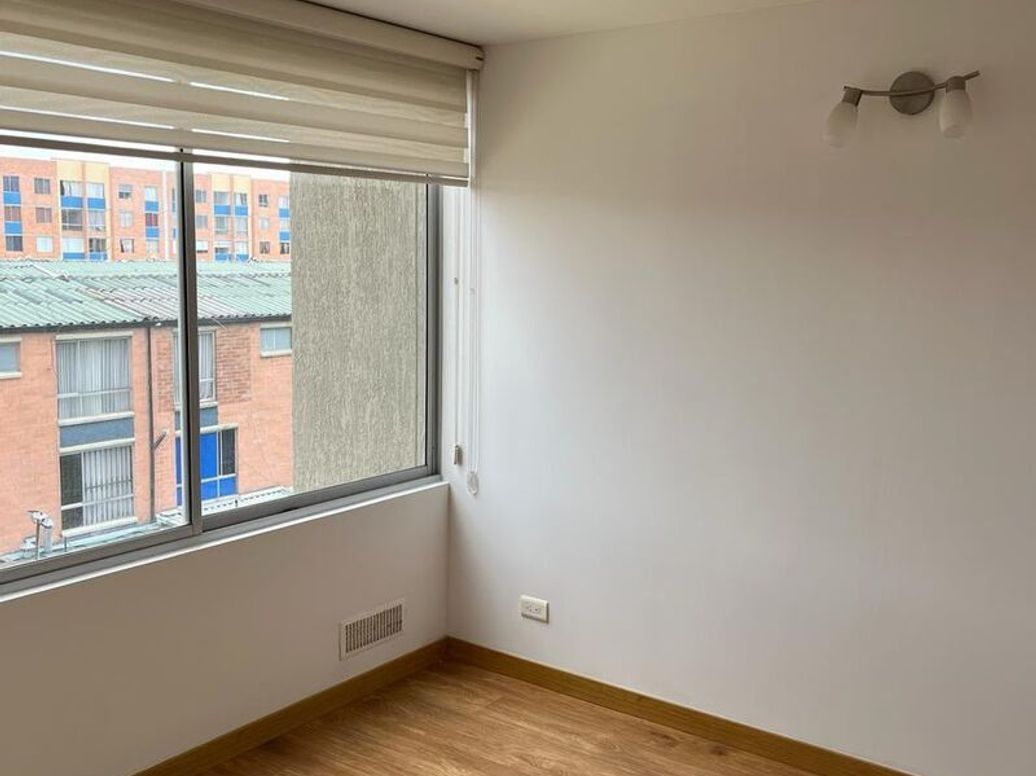 Apartamento de 1 alcoba en venta en Britalia, Bogotá, 36 m² · foto 6 de 7