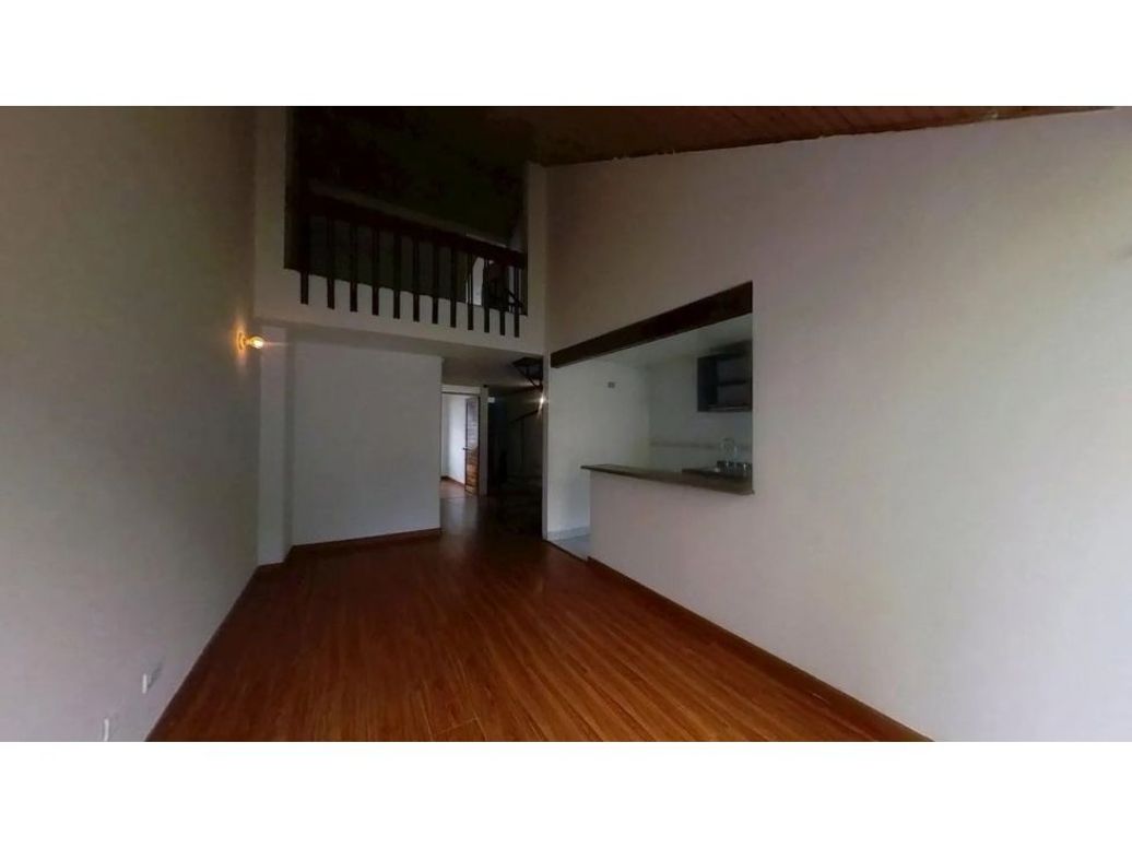 Apartamento de 2 alcobas en venta en Chapinero, Bogotá, 76 m² · foto 3 de 10