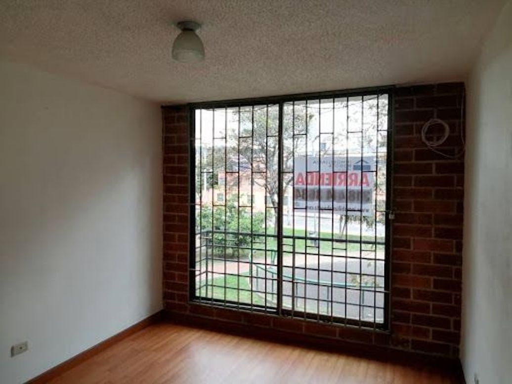 Apartaestudio en arriendo en Britalia, Bogotá, 40 m² · foto 9 de 20
