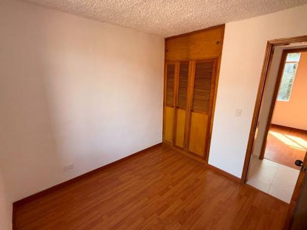 Apartamento de 3 alcobas en venta en Carlos Lleras, Bogotá, 65 m² · foto 12 de 20