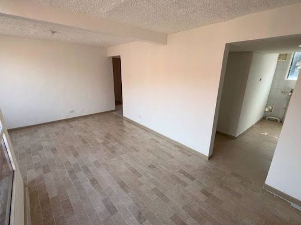 Apartamento de 3 alcobas en venta en Carlos Lleras, Bogotá, 65 m² · foto 3 de 20