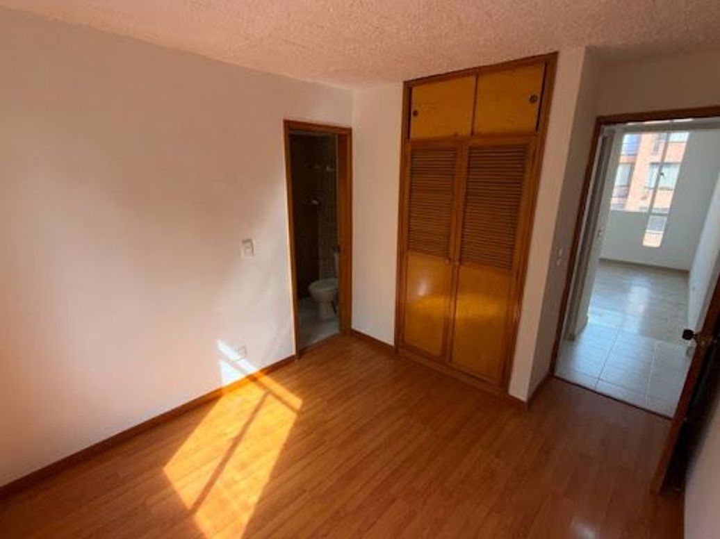 Apartamento de 3 alcobas en venta en Carlos Lleras, Bogotá, 65 m² · foto 18 de 20