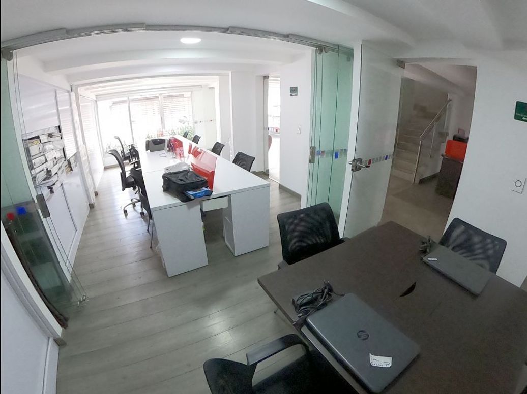 Casa de 10 alcobas en venta en Morato, Bogotá, 292 m² · foto 9 de 20