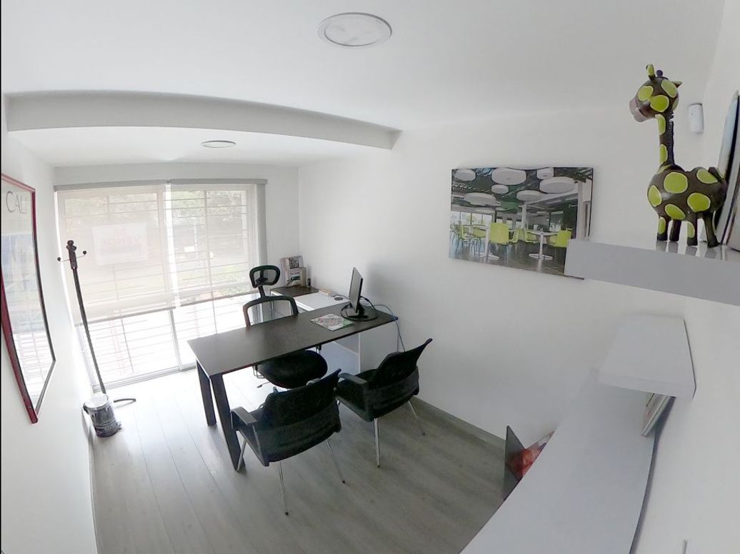 Casa de 10 alcobas en venta en Morato, Bogotá, 292 m² · foto 19 de 20