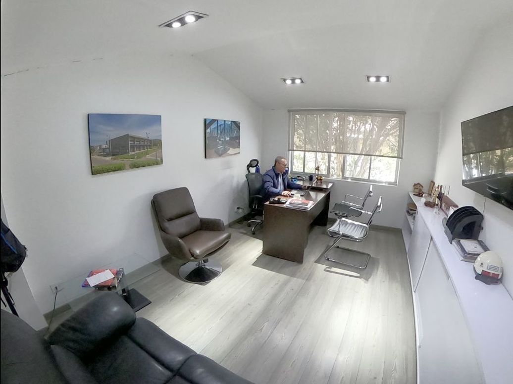 Casa de 10 alcobas en venta en Morato, Bogotá, 292 m² · foto 20 de 20
