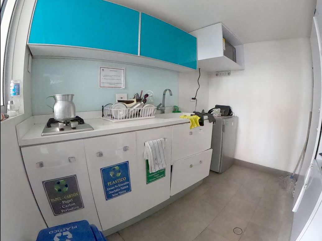 Casa de 10 alcobas en venta en Morato, Bogotá, 292 m² · foto 3 de 20