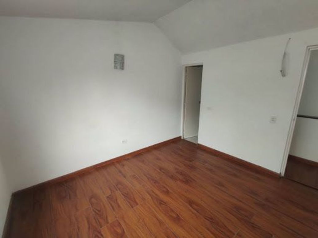 Casa de 3 alcobas en arriendo en Mandalay 1, Bogotá, 140 m² · foto 7 de 20