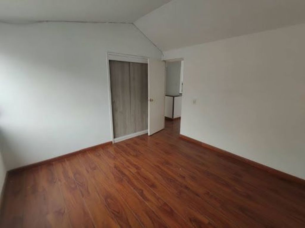 Casa de 3 alcobas en arriendo en Mandalay 1, Bogotá, 140 m² · foto 9 de 20
