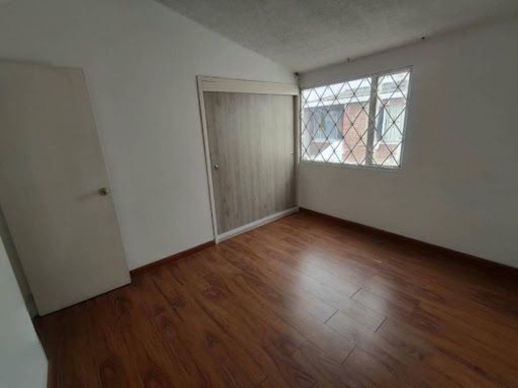 Casa de 3 alcobas en arriendo en Mandalay 1, Bogotá, 140 m² · foto 8 de 20