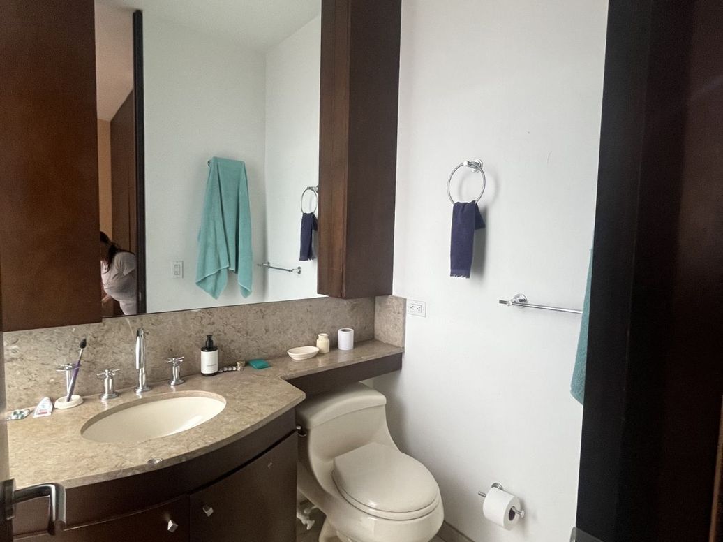 Apartamento de 3 alcobas en venta en La Cabrera, Bogotá, 227 m² · foto 3 de 20