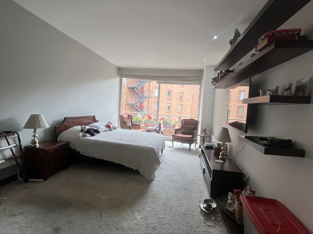 Apartamento de 3 alcobas en venta en La Cabrera, Bogotá, 227 m² · foto 17 de 20