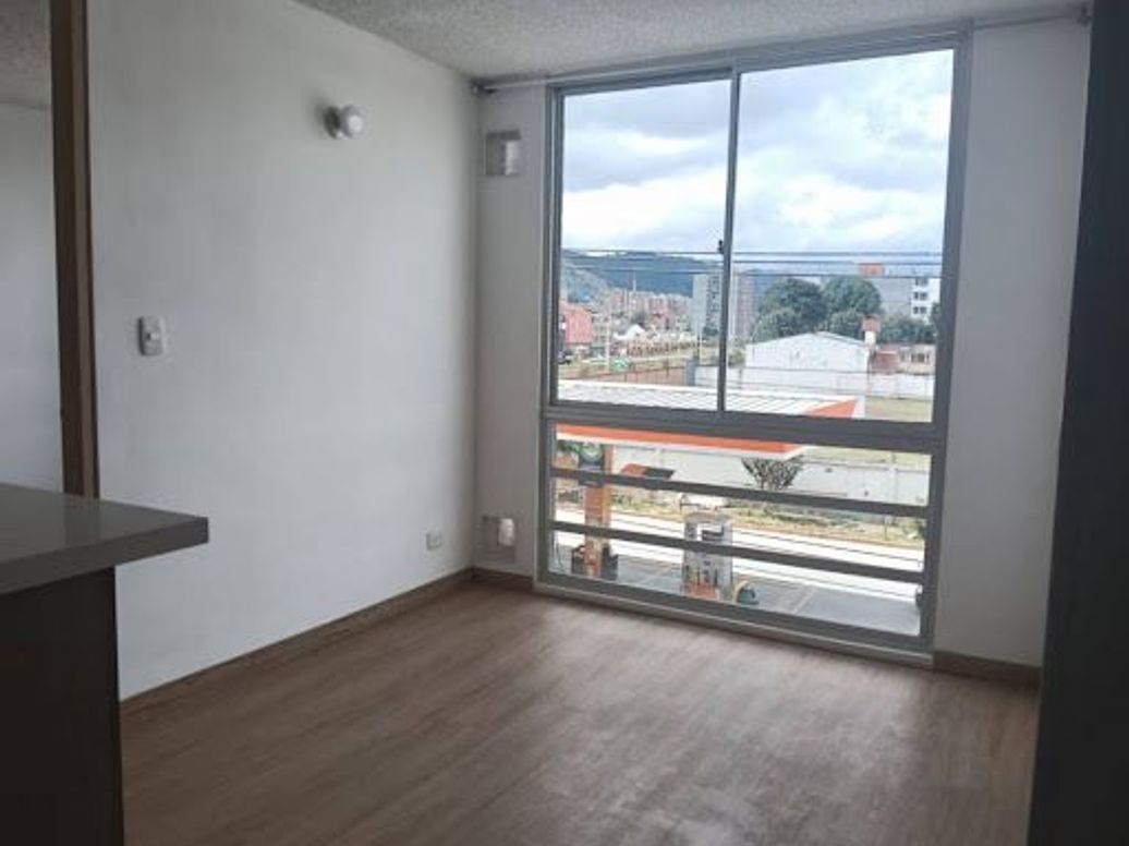 Apartamento de 2 alcobas en arriendo en San Antonio Norte, Bogotá, 37 m² · foto 3 de 10