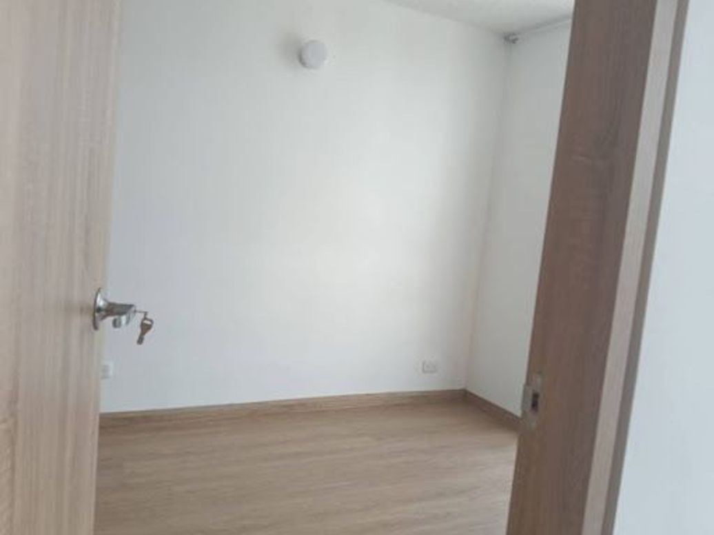 Apartamento de 2 alcobas en arriendo en San Antonio Norte, Bogotá, 37 m² · foto 8 de 10