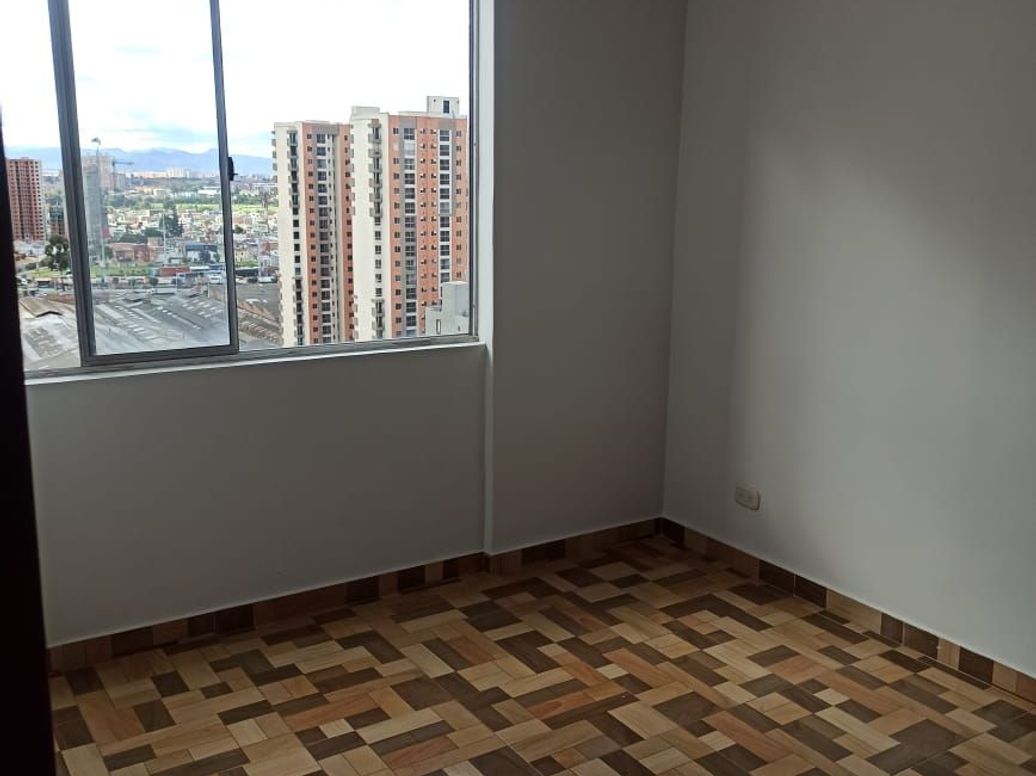 Apartamento de 3 alcobas en venta en Madelena, Bogotá, 48 m² · foto 14 de 18