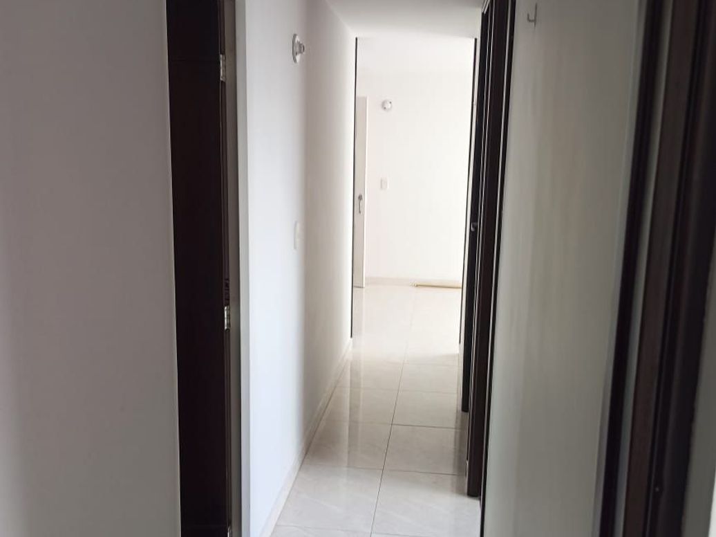 Apartamento de 3 alcobas en venta en Madelena, Bogotá, 48 m² · foto 17 de 18