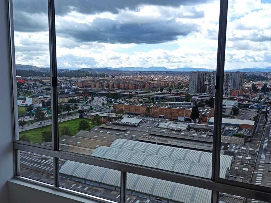 Apartamento de 3 alcobas en venta en Madelena, Bogotá, 48 m² · foto 18 de 18