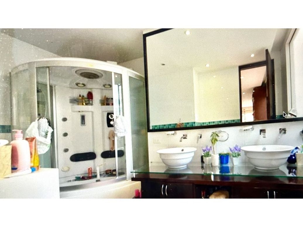 Apartamento de 3 alcobas en venta en La Cabrera, Bogotá, 260 m² · foto 15 de 20