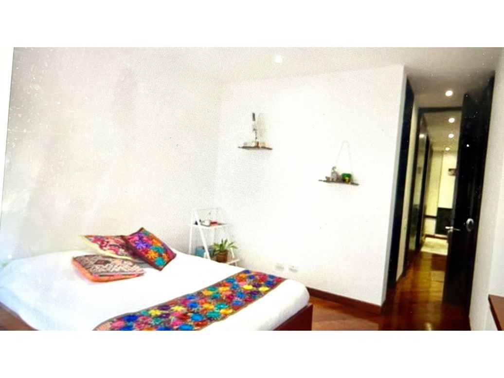 Apartamento de 3 alcobas en venta en La Cabrera, Bogotá, 260 m² · foto 16 de 20